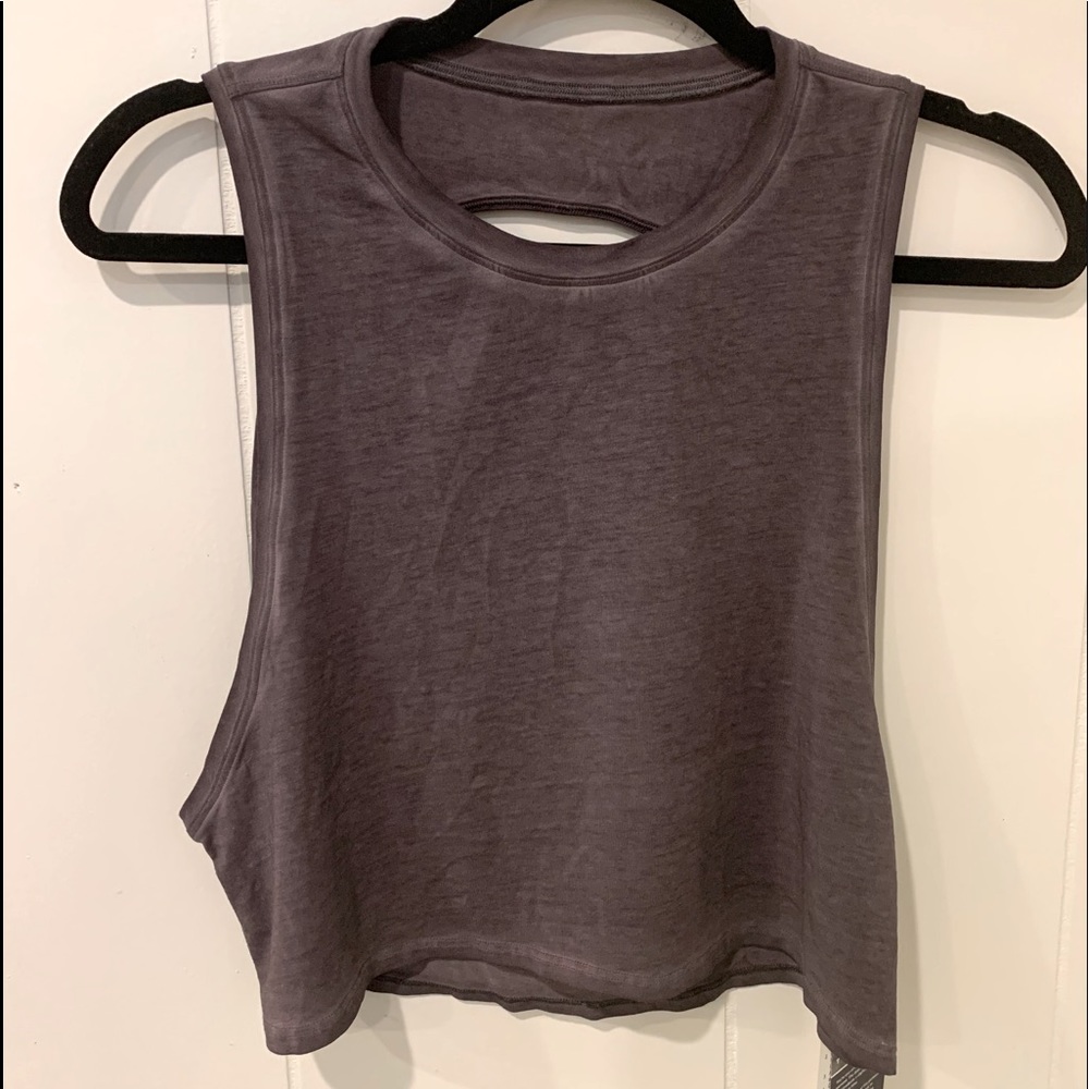 🆕 LULULEMON Cut Back Tank Crop *Wash - (NWT, 6)